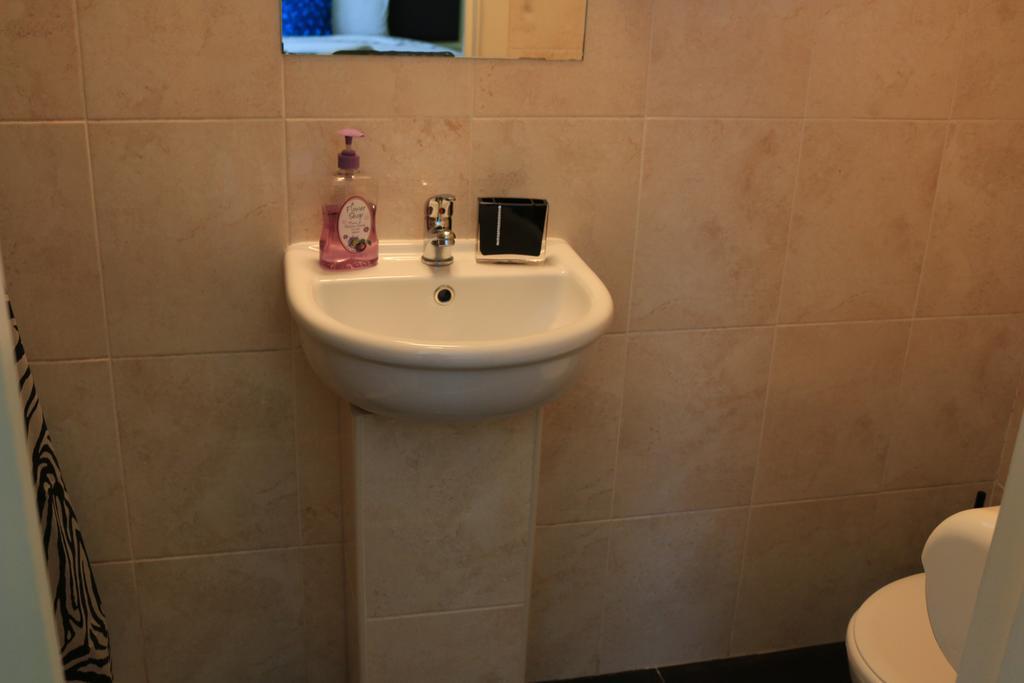 Acorn Lodge Guest House - Free Parking 고스포트 외부 사진
