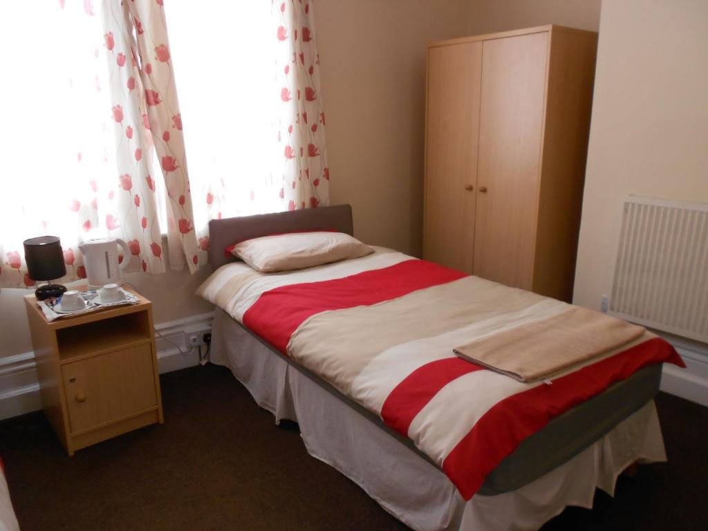 Acorn Lodge Guest House - Free Parking 고스포트 객실 사진